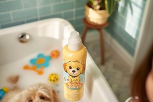 Shampoing pour chiens : Comparatif et avis des meilleurs produits